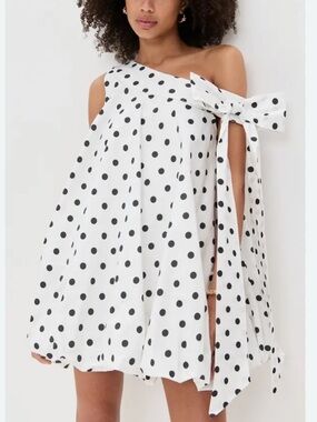 Elexiay Polka Dot Bubble Mini Dress with Side Bow - White/Black